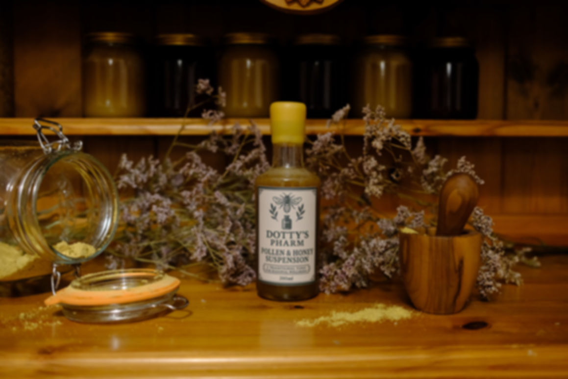 Bee Pollen in Honey Suspension