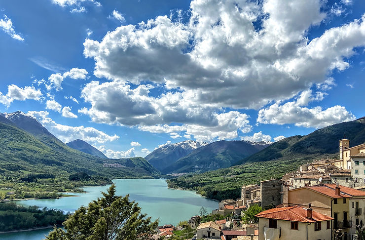 Barrea and its lake (AQ) - Abruzzo