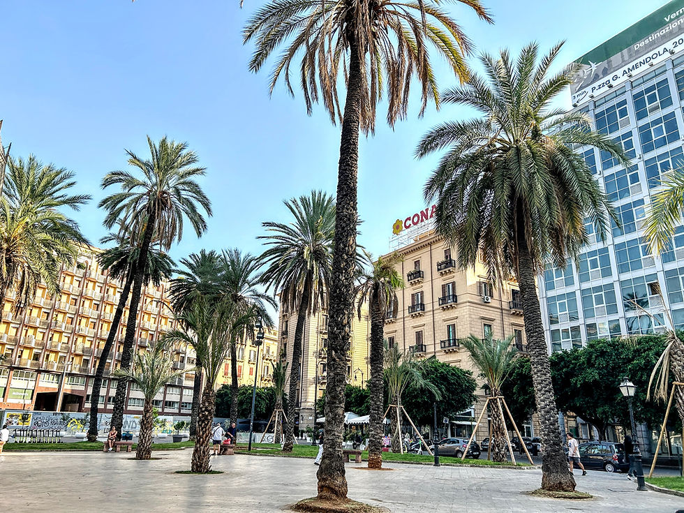 Barrio Politeama Libertà - Teatro Politeama Garibaldi - Teatro Massimo Vittorio Emanuele - Centro histórico de Palermo (PA) - Sicilia