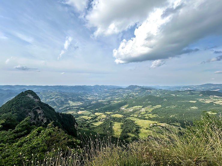Montovolo - Santuario della Beata Vergine della Consolazione e Oratorio di Santa Caterina d'Alessandria - Balzo di Santa Caterina - Grizzana Morandi (BO) - Emilia Romagna