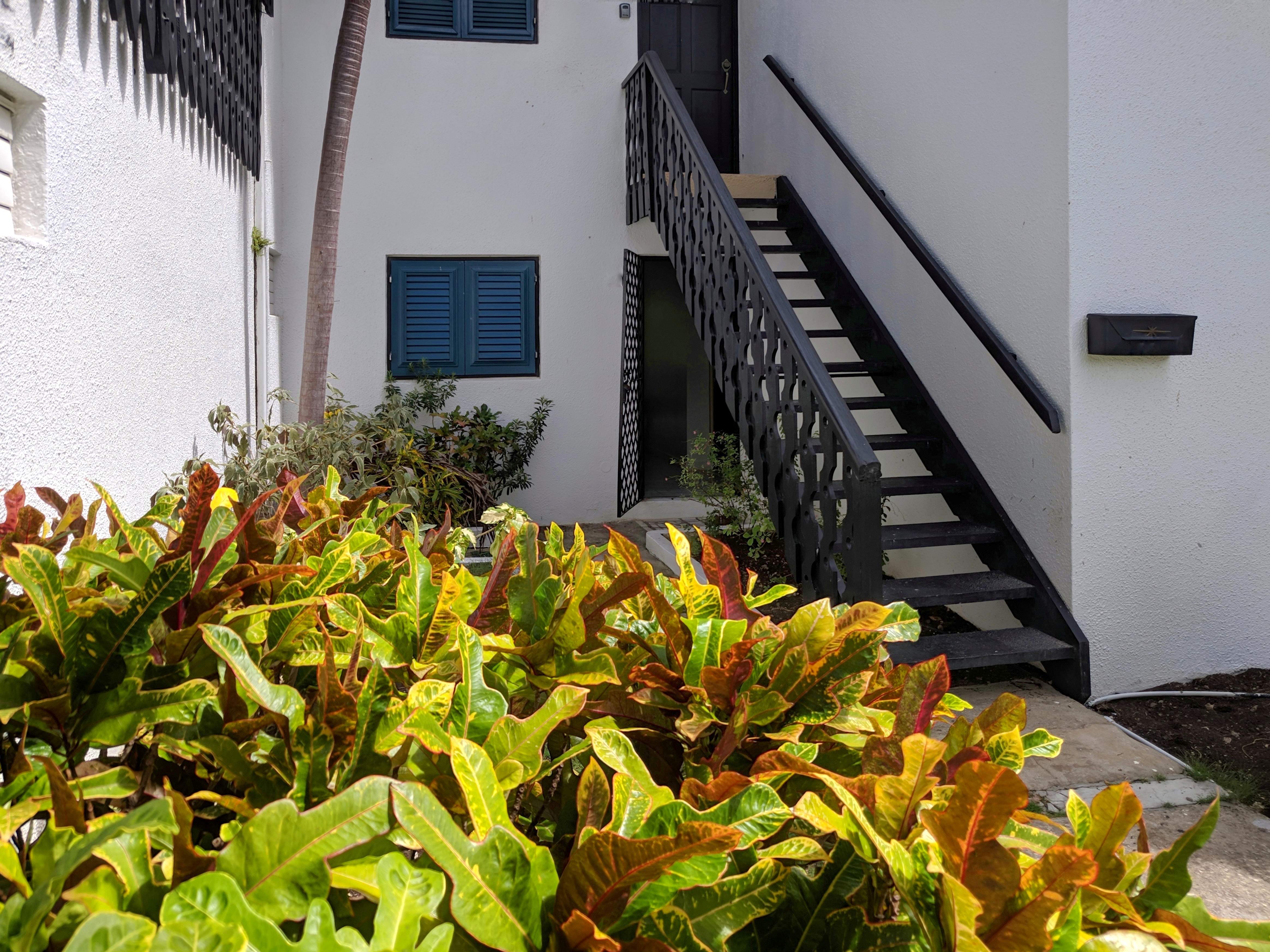 Entrance, Club Rockley
