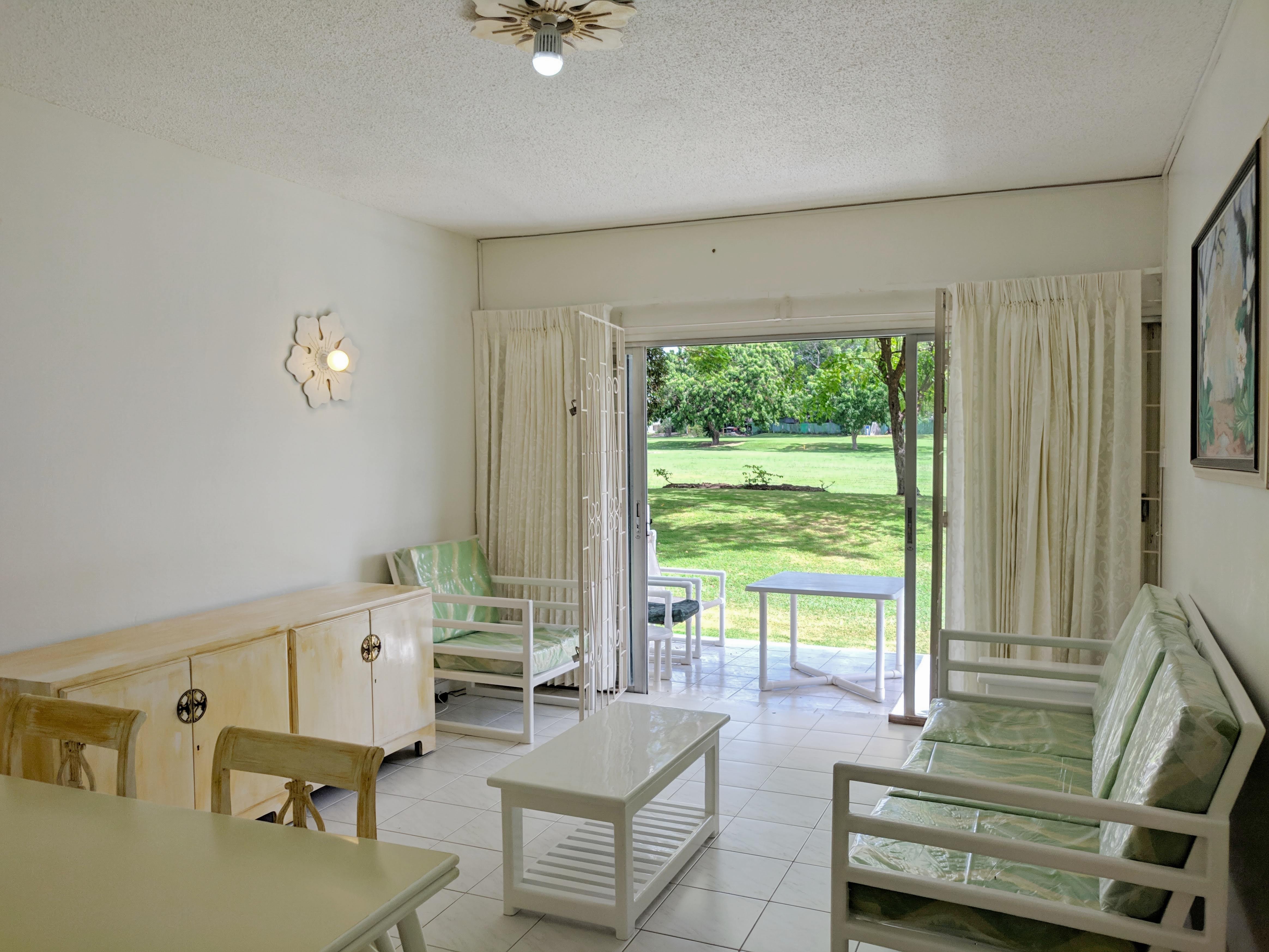 Living Room, Club Rockley