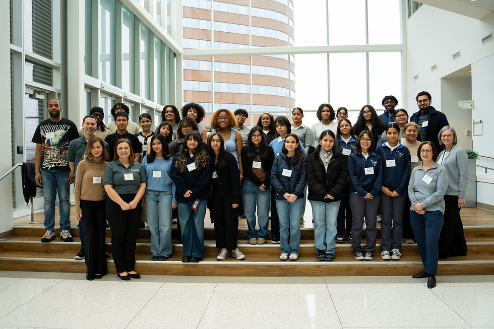 F&T Students Explore Inspiring Possibilities at Penn Med Experience with BioQuest
