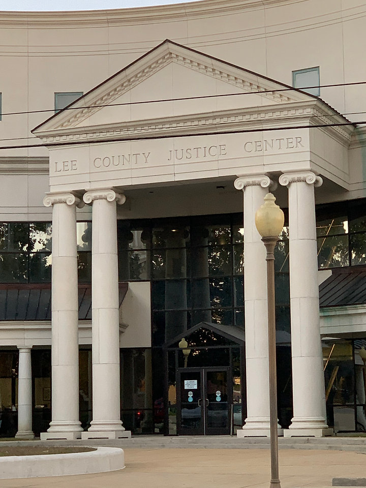 courthouse2.jpeg