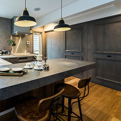 AMERICAN VINTAGE HOUSE
