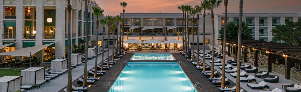 Anantara_Vilamoura_Algarve_Resort_Main_Pool_Hotel_Evening.jpg