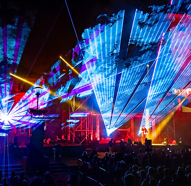 Concert sons et lumières 
d'Eric Bettens à Ciney