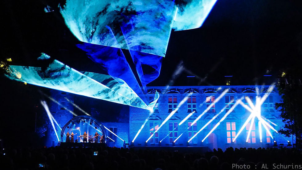 Eric Bettens Live Château de Trazegnies
