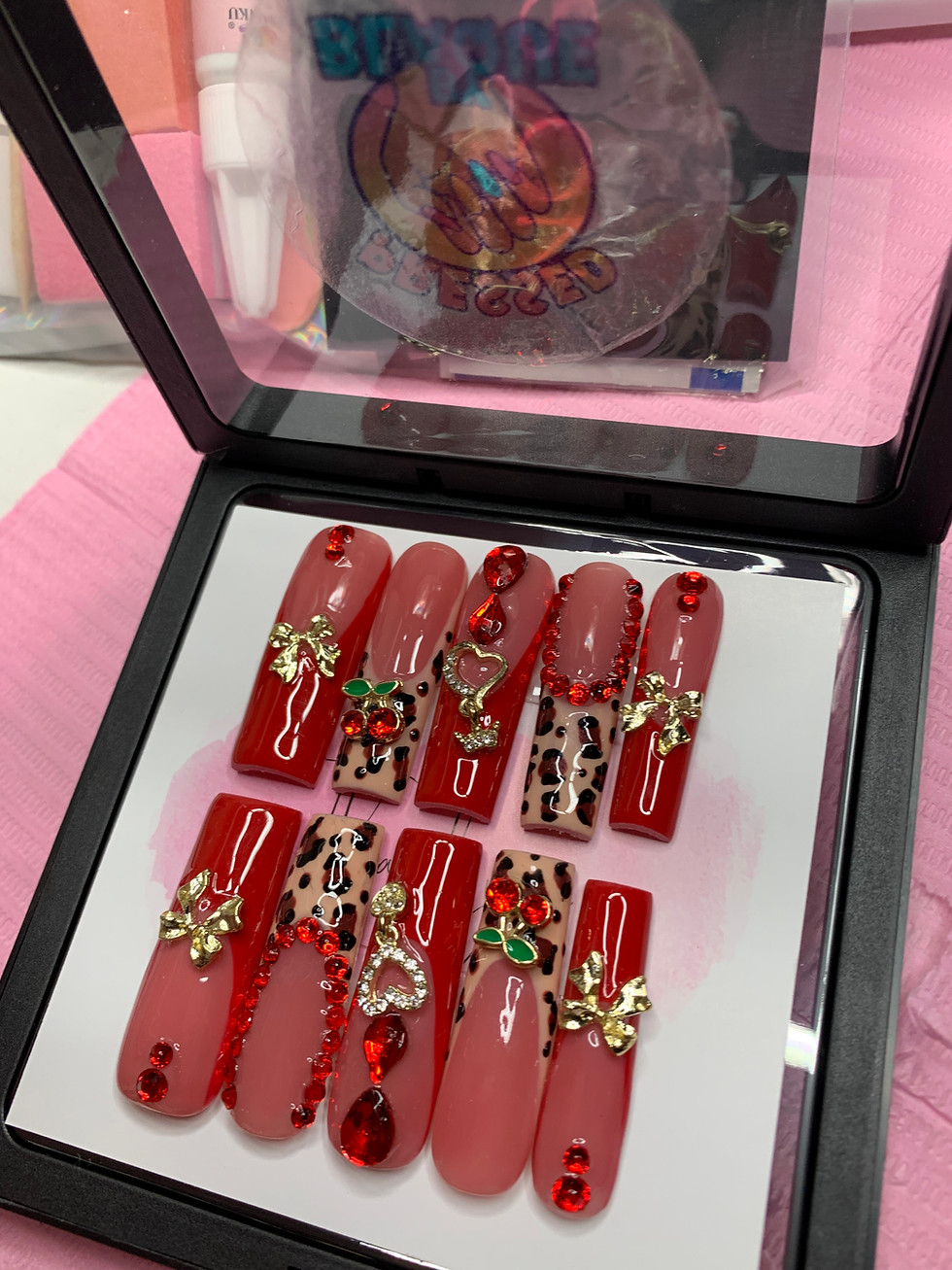 Thumbnail: XL Red & Cheetah Print Valentine’s Day Press-On Nails 