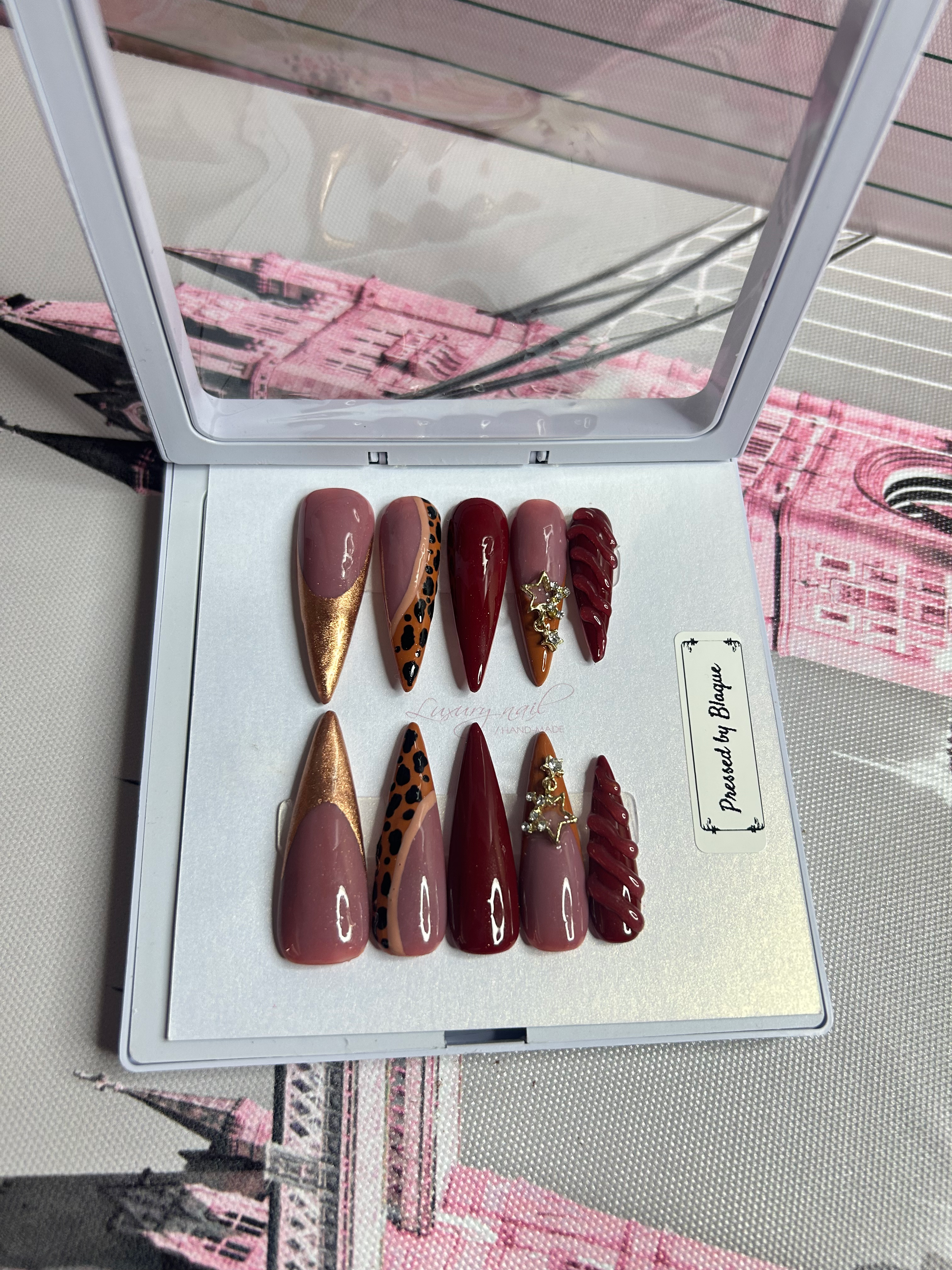 Stiletto Press on nails 