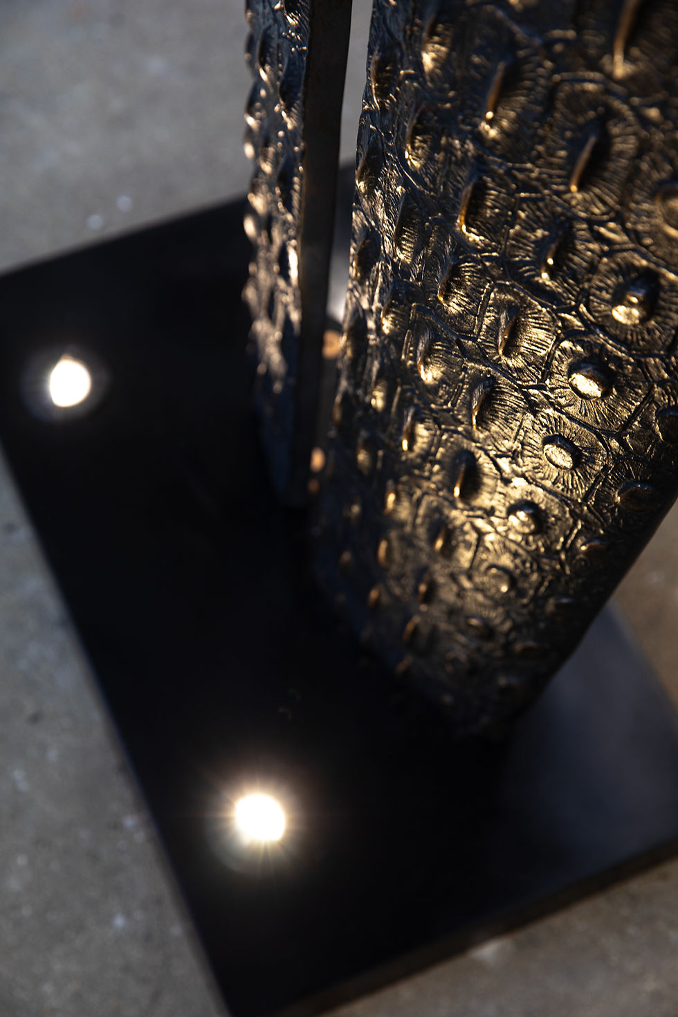 Thumbnail: CROCODYLUS LAMP