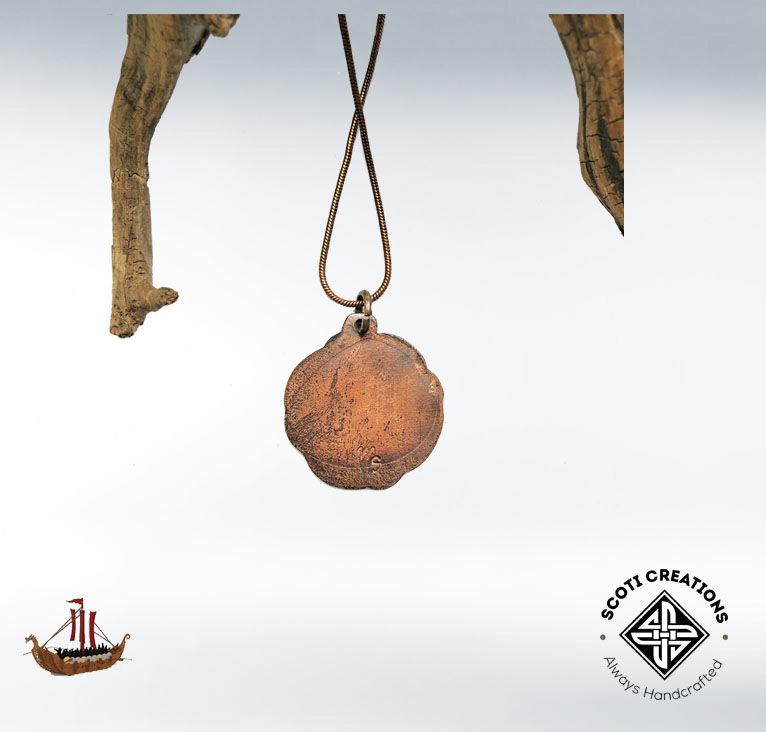Thumbnail: Viking Necklace , Shield Knot Variation