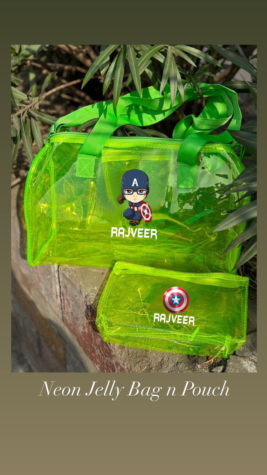 Thumbnail: Neon jelly triangular Doufle bag n pouch