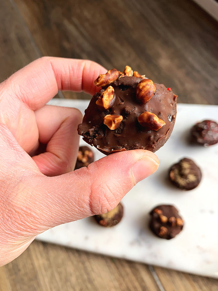 Hazelnut Brownie Truffles (Keto, Vegan & Gluten Free)