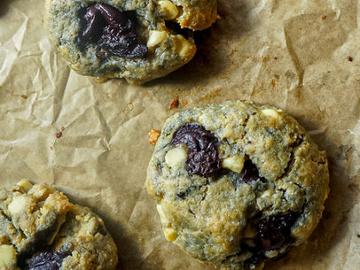 Vanilla Cherry Cashew Cookies