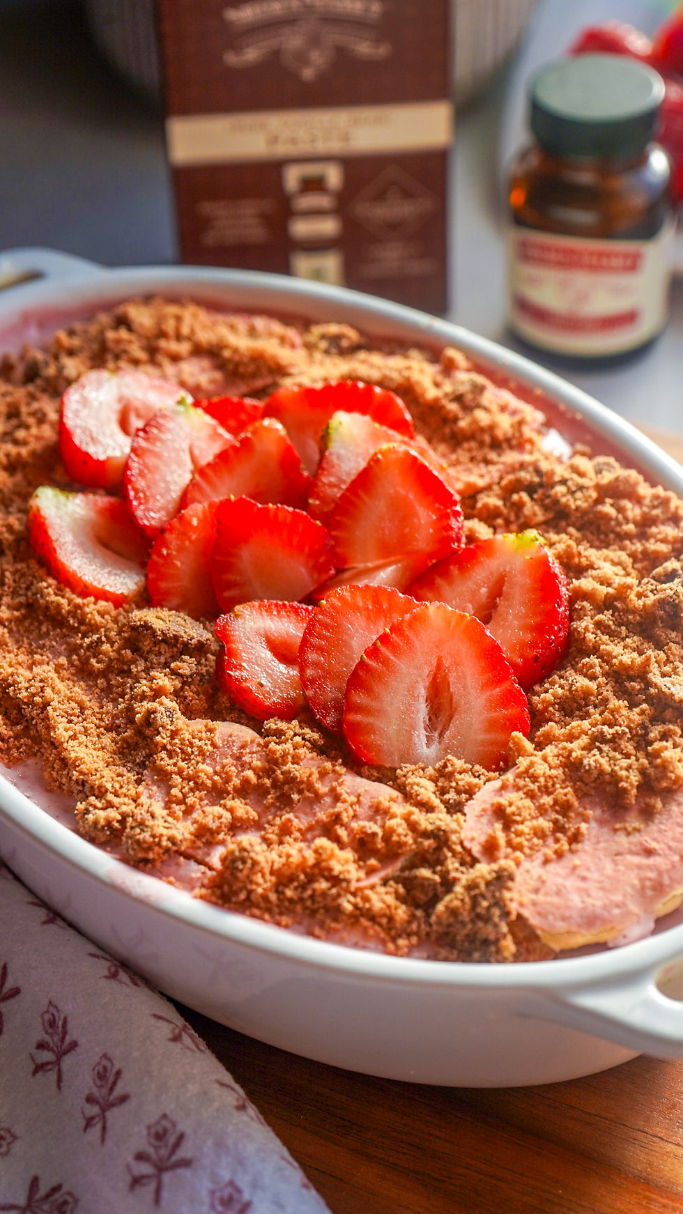 Easy Strawberry Carlota
