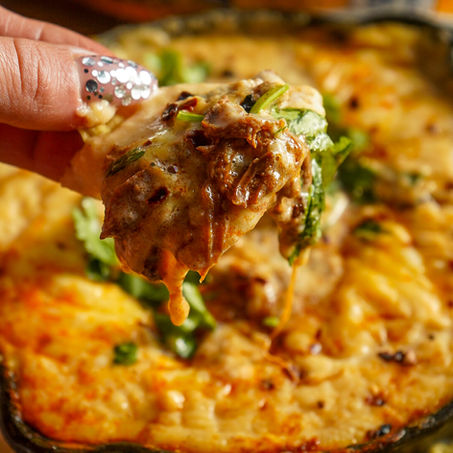 Birria Queso Fundido