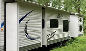Slide out covers, slide protection, aluminum cover, RV Sunroom, 3 season sunroom, three season room, silvertop sunroom, durabilt sunroom, addition, enclosure, addition, windows, portable sunroom, 2 way awning, awning