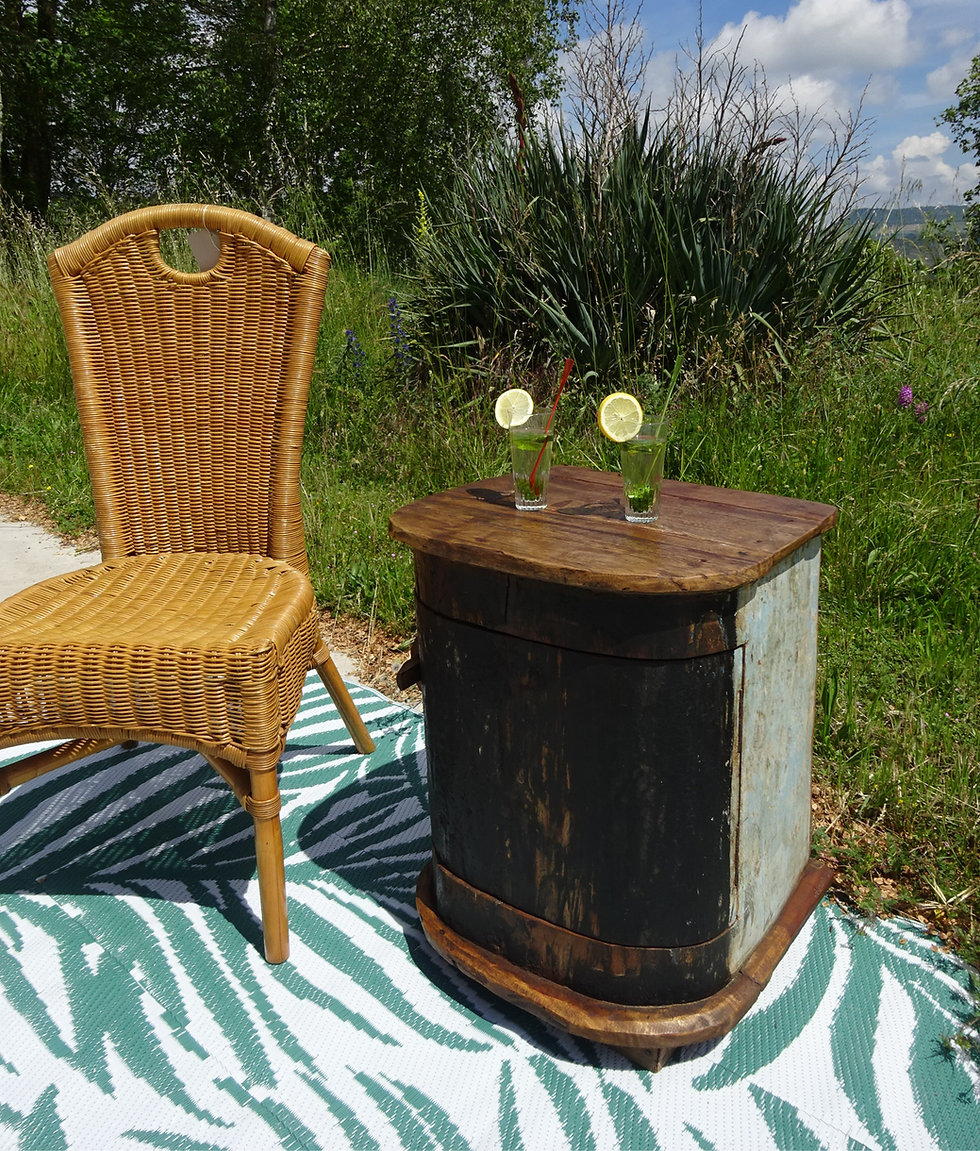 Meuble bar en bois de pirogue