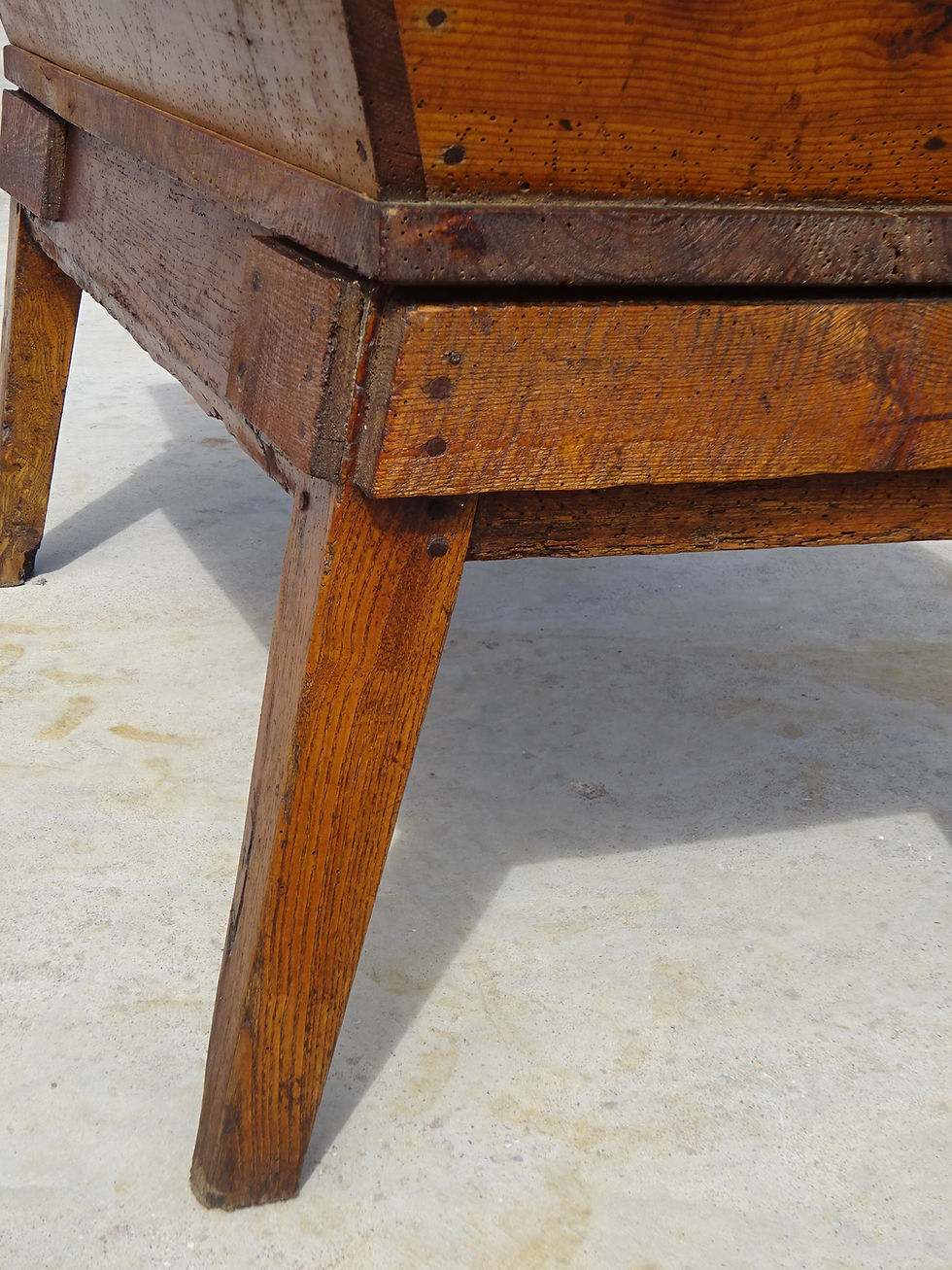 Miniature : piètement de pétrin du 19ème siècle