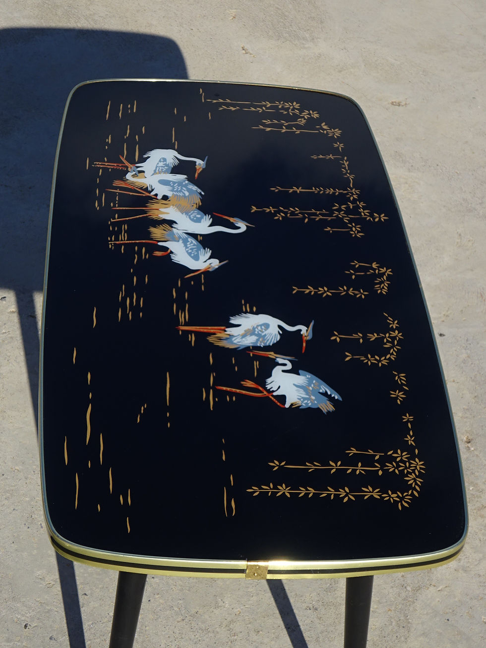 Miniature : Plateau rectangle de table basse avec 5 hérons cendrés représentés.