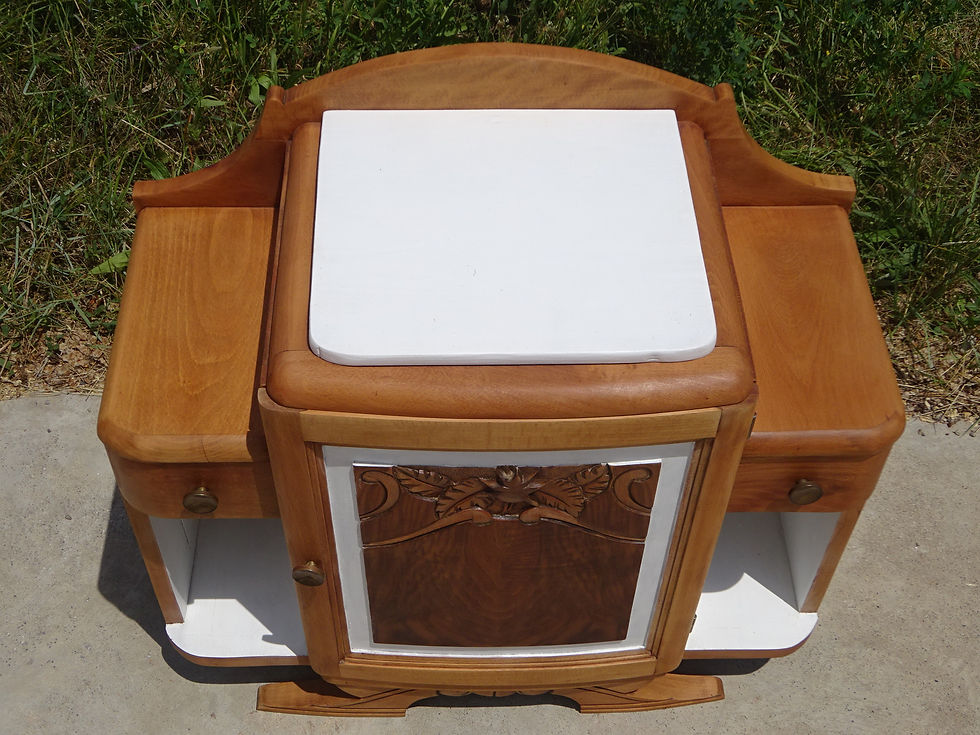 Grand chevet Art déco en bois clair et blanc