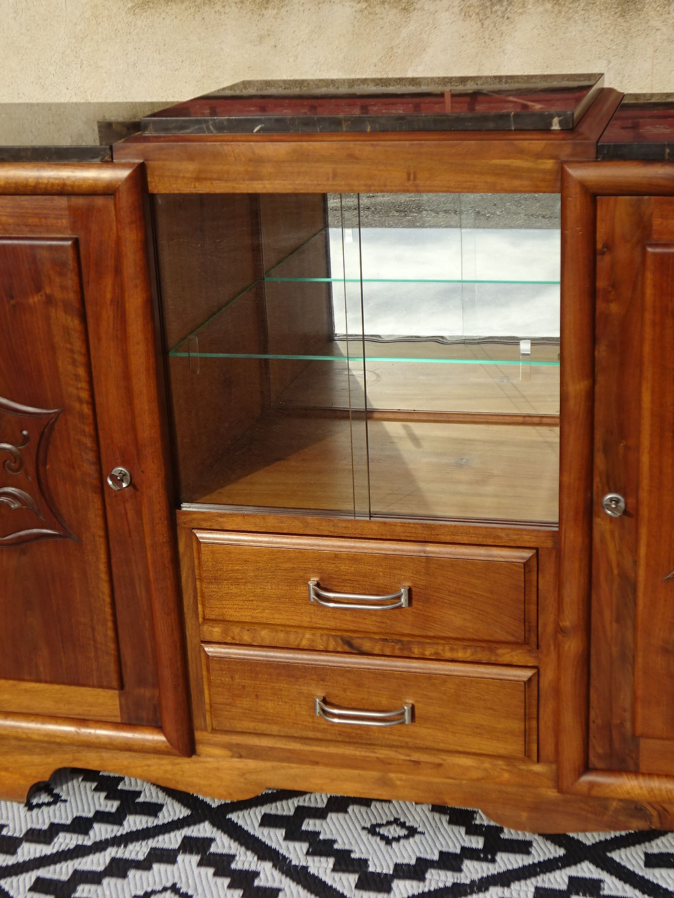 Miniature : buffet en noyer, niche de rangement en centre