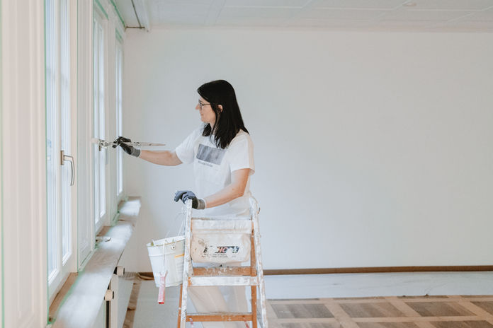 Malerin Schuler Rothenthurm, Malerarbeiten, Renovation, Malergeschäft Schwyz