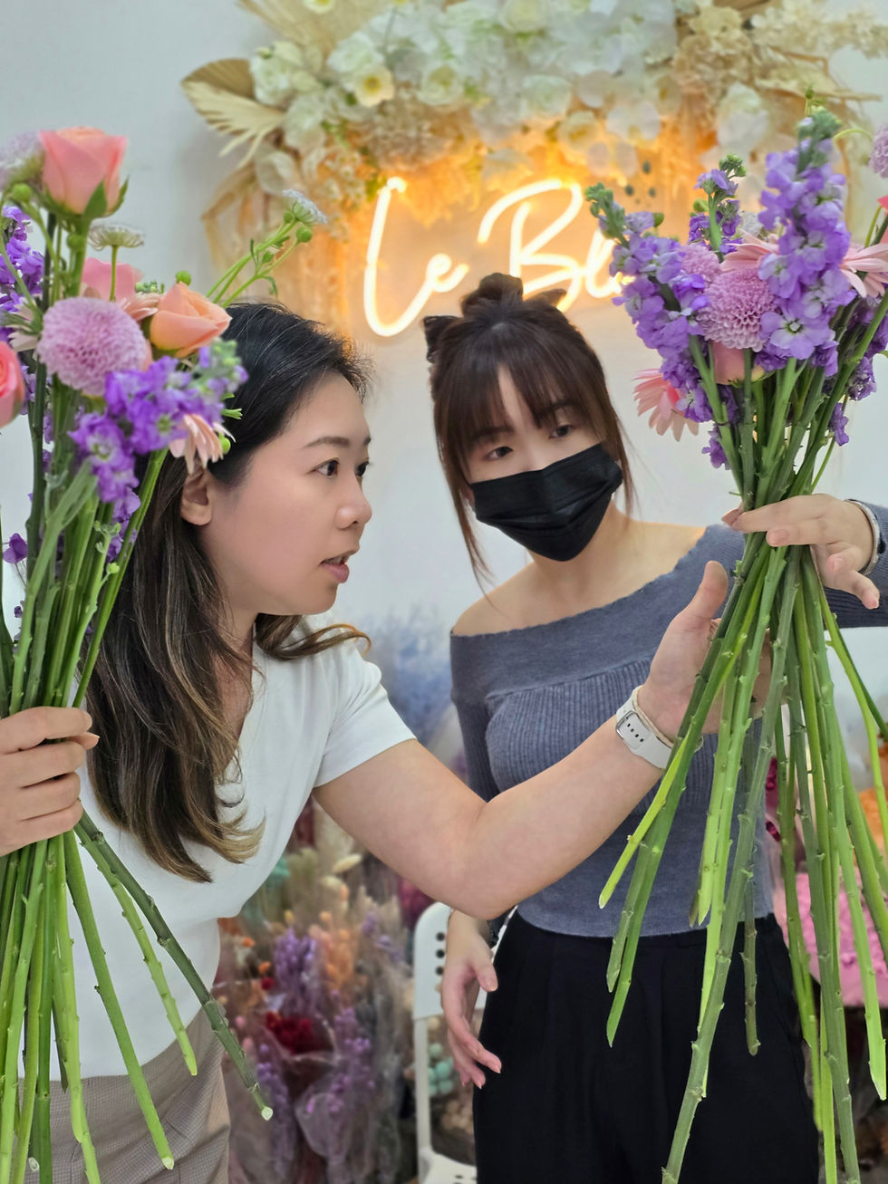 縮圖：Korean-Style Asymmetric Wrapped Bouquet Workshop (Fresh flowers)