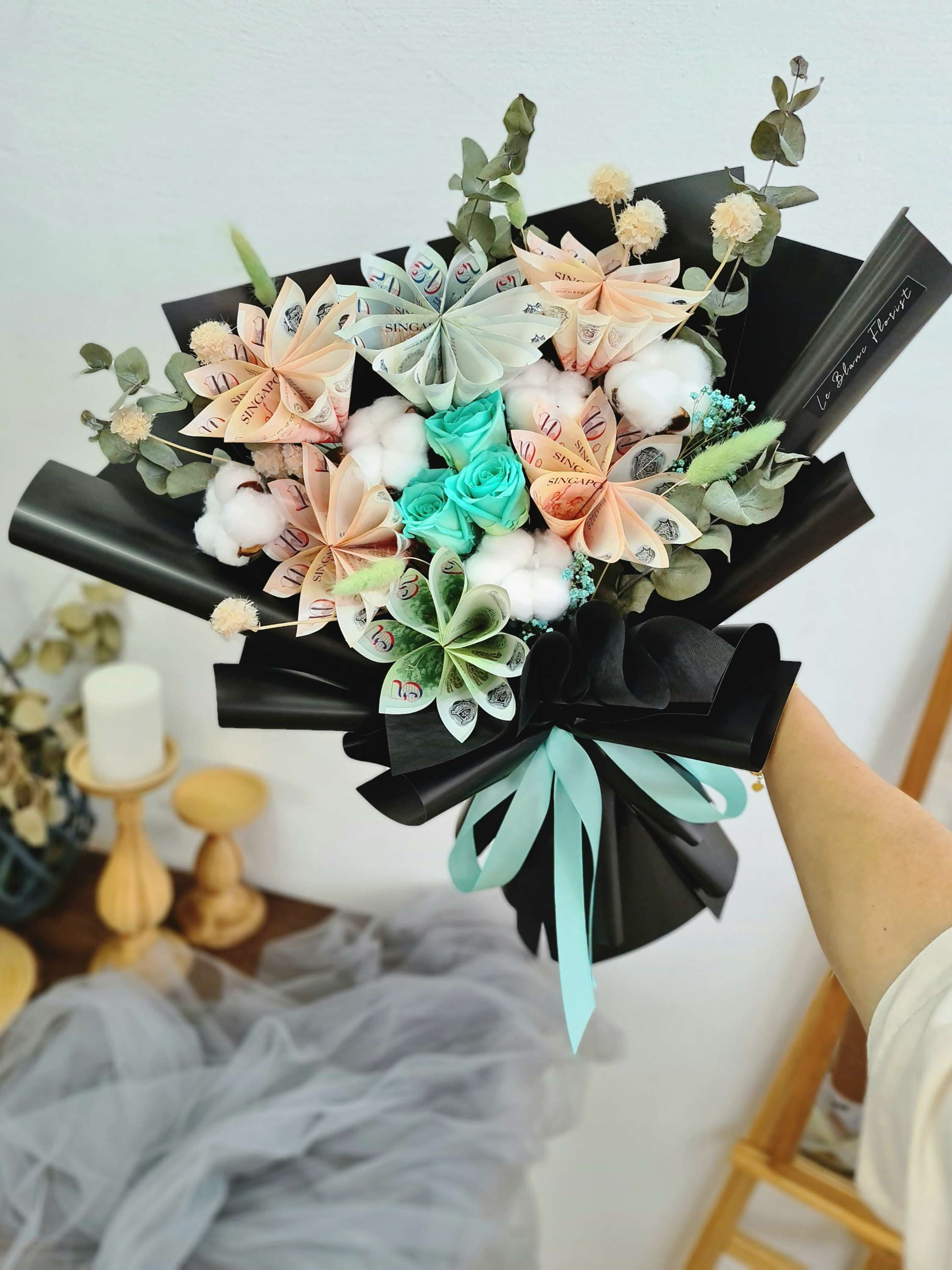 Tiffany Money Flower Bouquet (Cash Not Included)