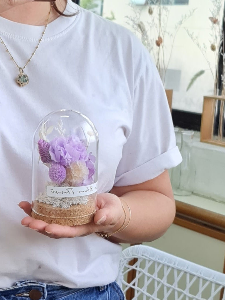 Thumbnail: Mini Dome - Preserved Carnation