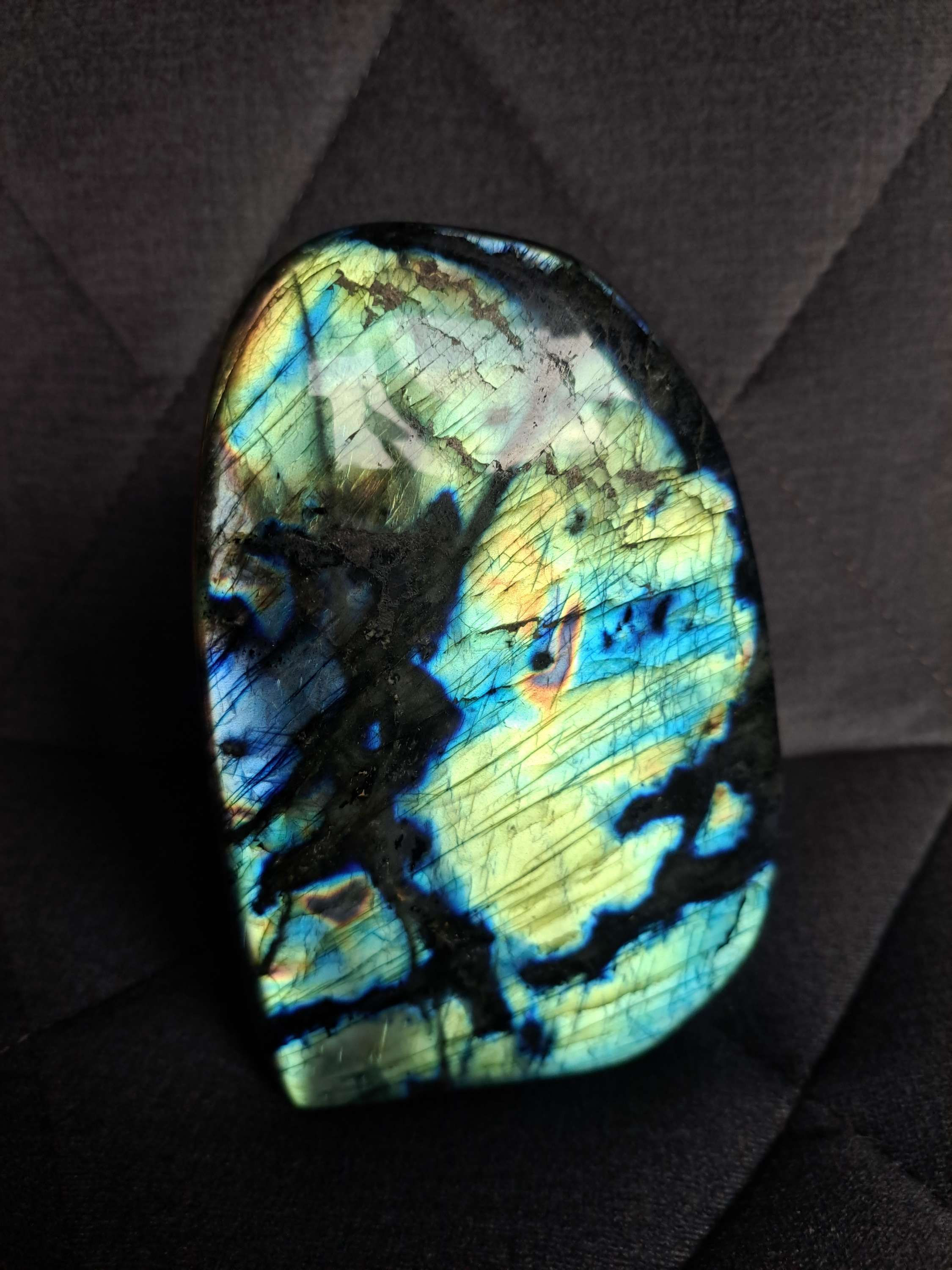 Labradorite N°20 (1.42kg) Madagascar