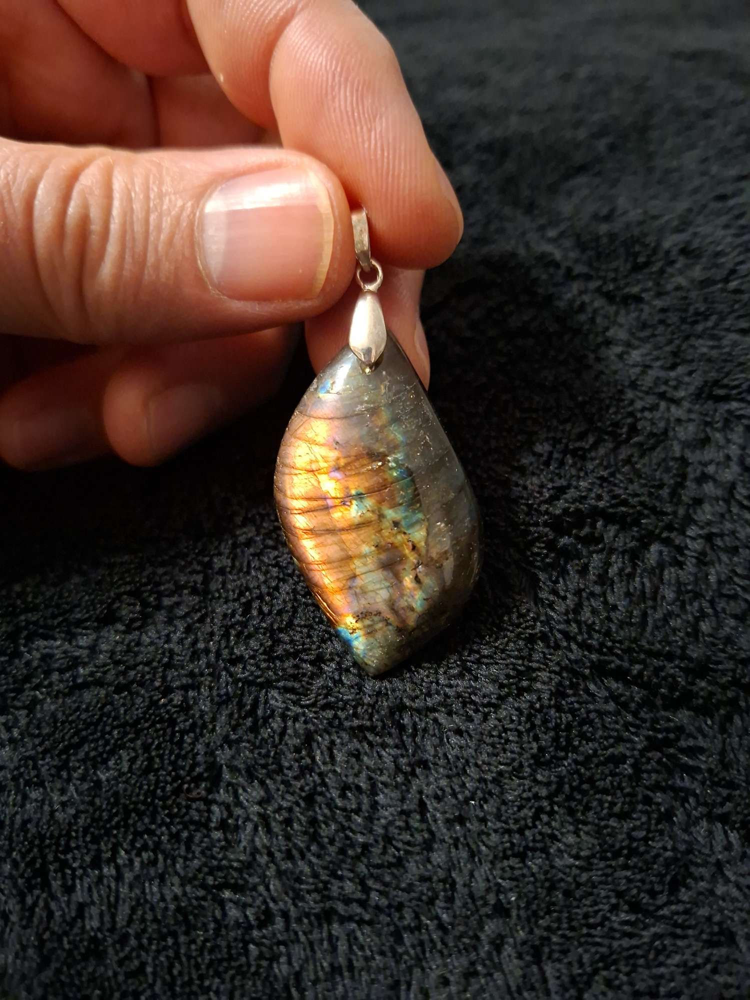 Pendentif Labradorite/Spectrolite n°2