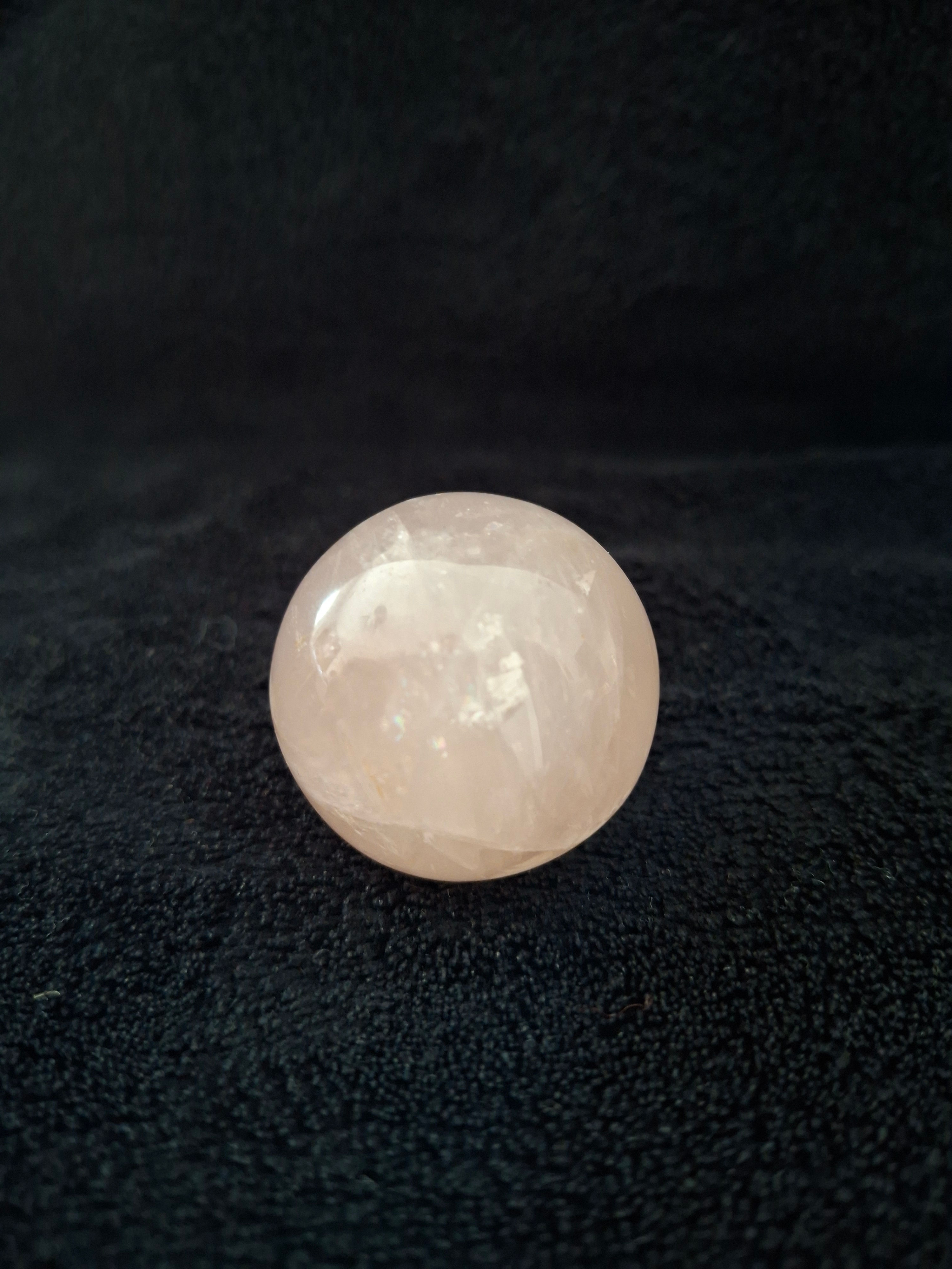 Sphère Quartz Rose Etoilé n°6 (0.07kg) Madagascar