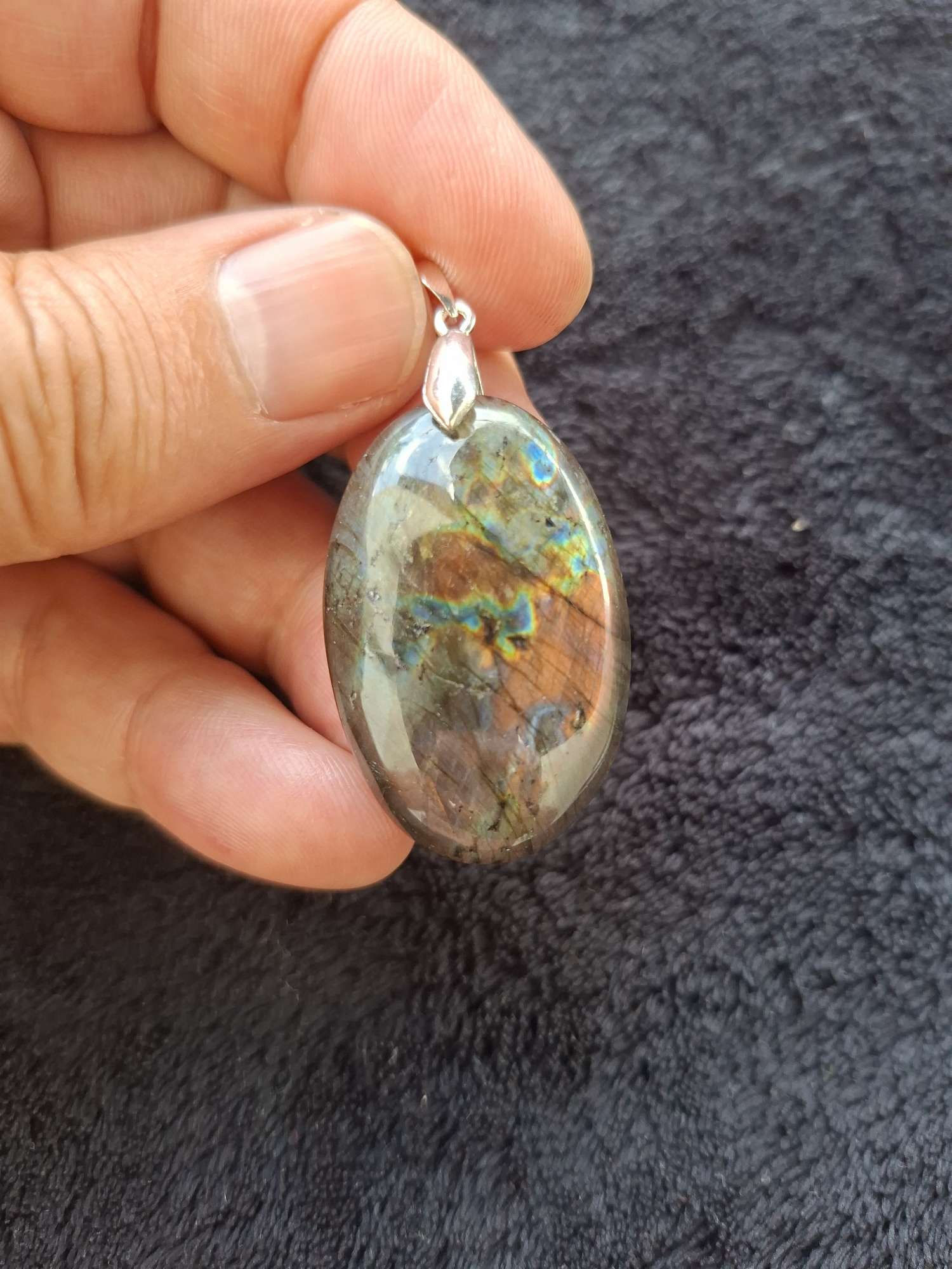Pendentif Labradorite/Spectrolite n°146