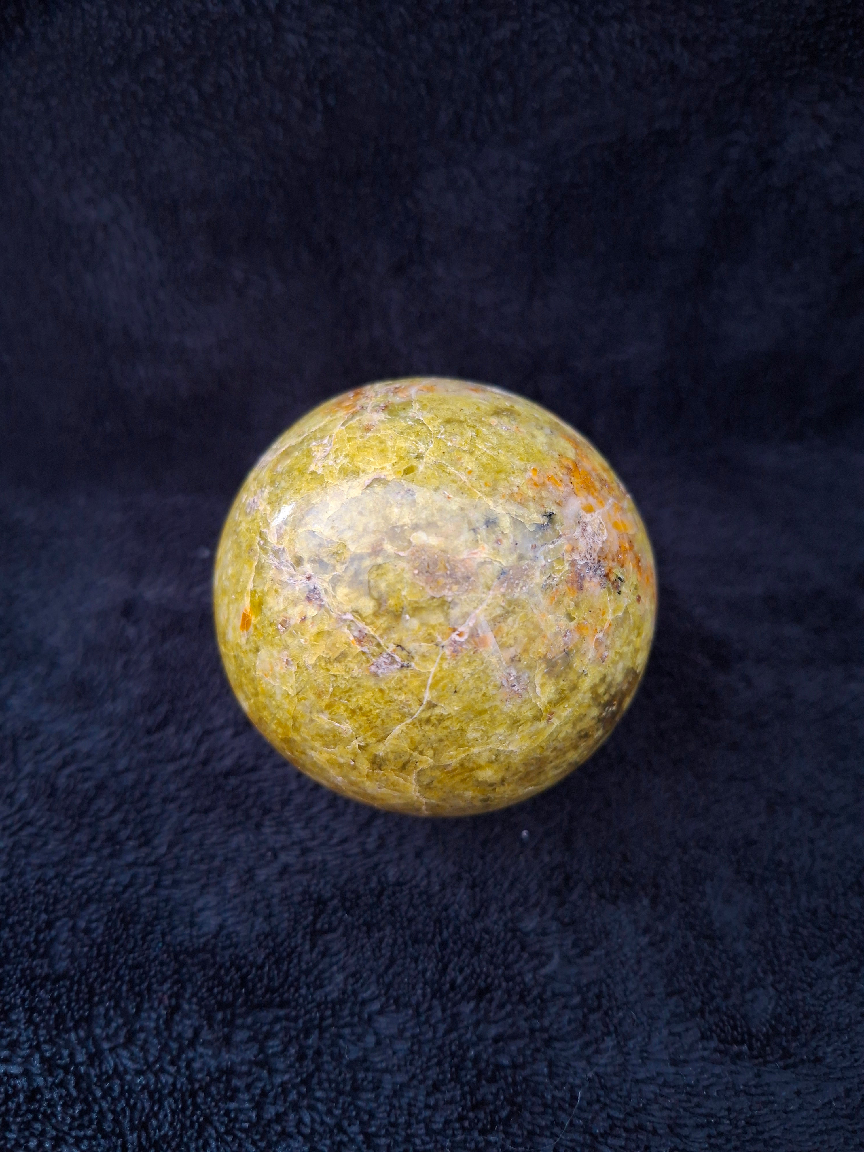 Sphère Opale Verte n°20 (0.25kg) Madagascar 