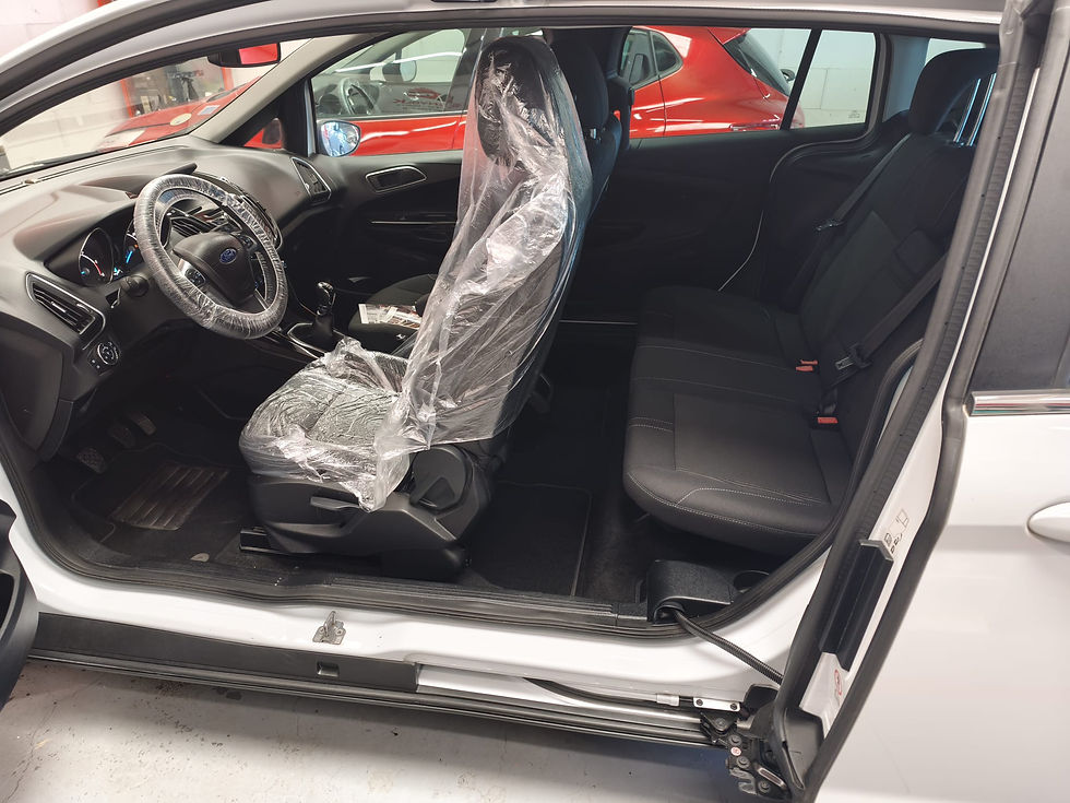 Miniature : Ford  B- MAX 1.6 TDCi 95ch 2014 Titanium monospace