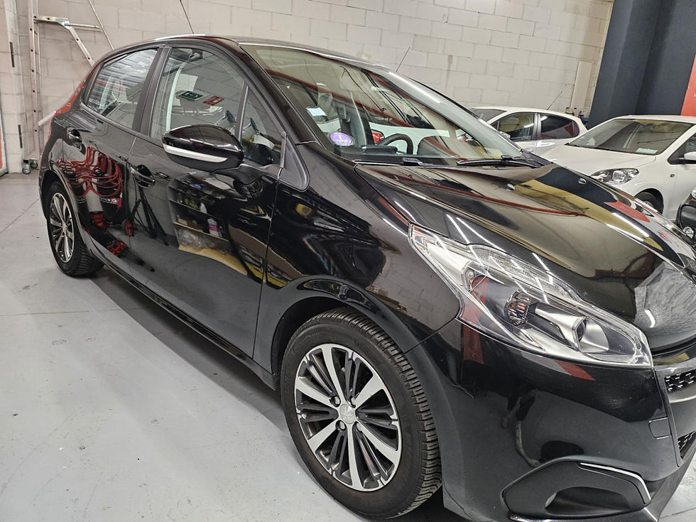 Miniature : Peugeot 208 1.2 Allure 2017 150 000 k