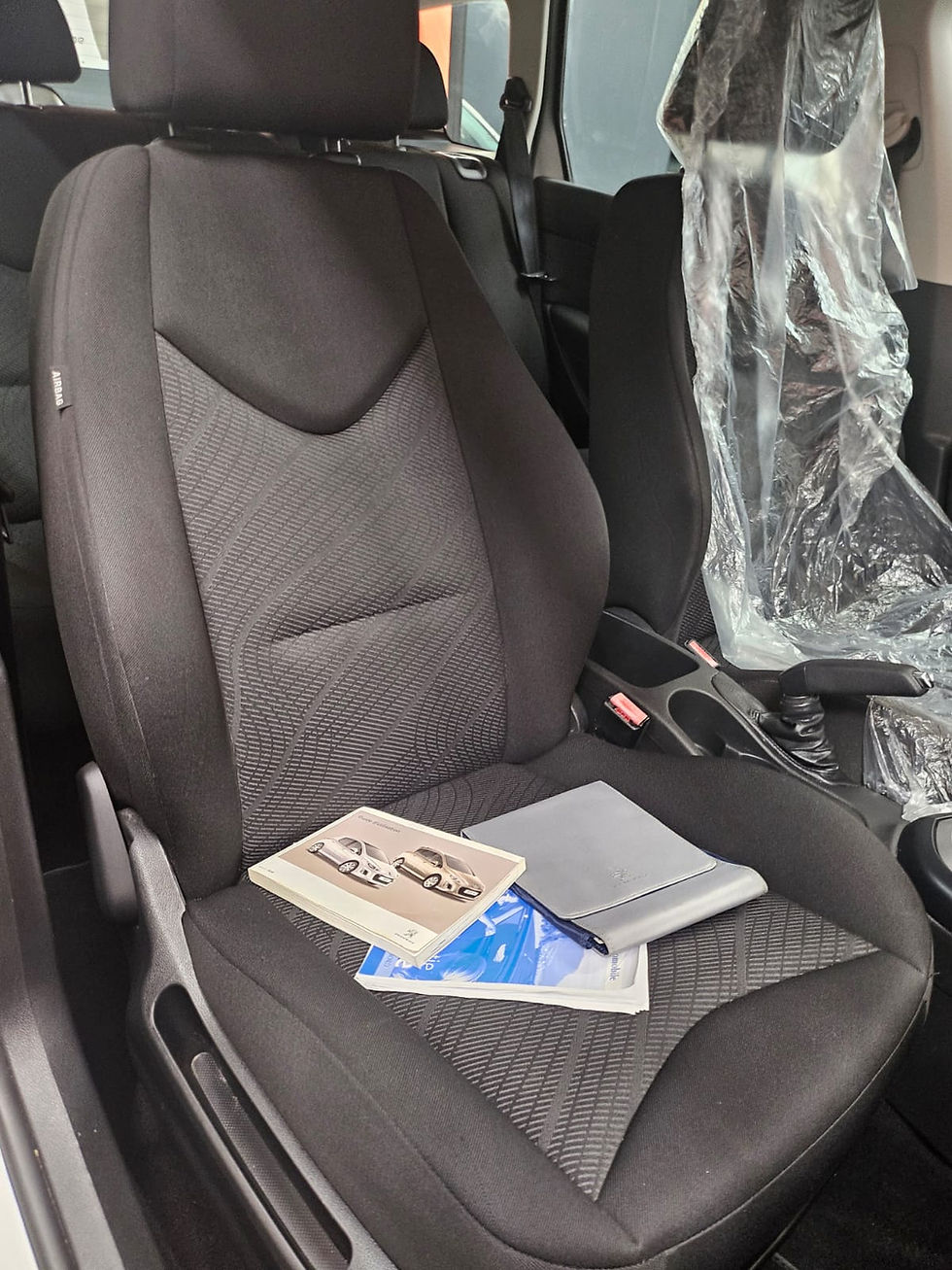 Miniature : Peugeot 308 SW 1.6 HDi 92chv 178 000 km 