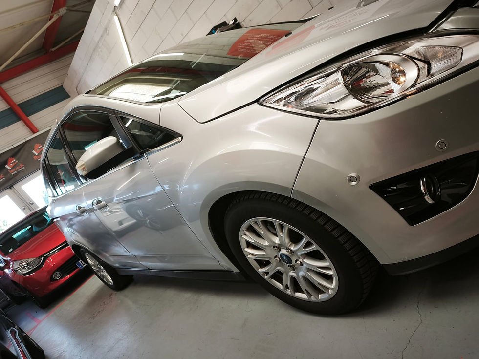Miniature : Ford Grand C-Max 7 Places 1.5 TDCi 2011 230.000 Km 