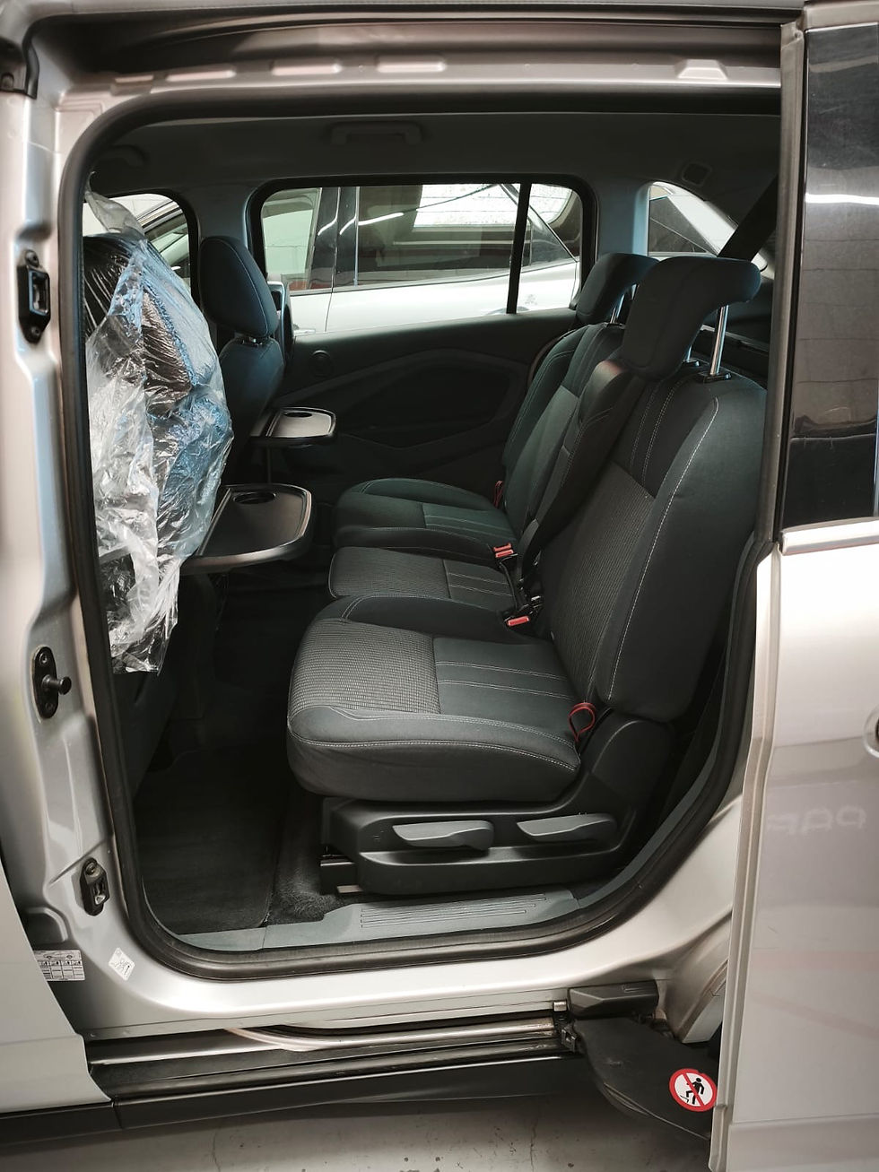 Miniature : Ford Grand C-Max 7 Places 1.5 TDCi 2011 230.000 Km 