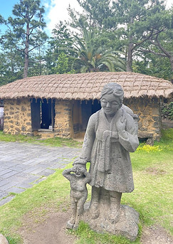Folk Village, Jeju Island, South Korea_e