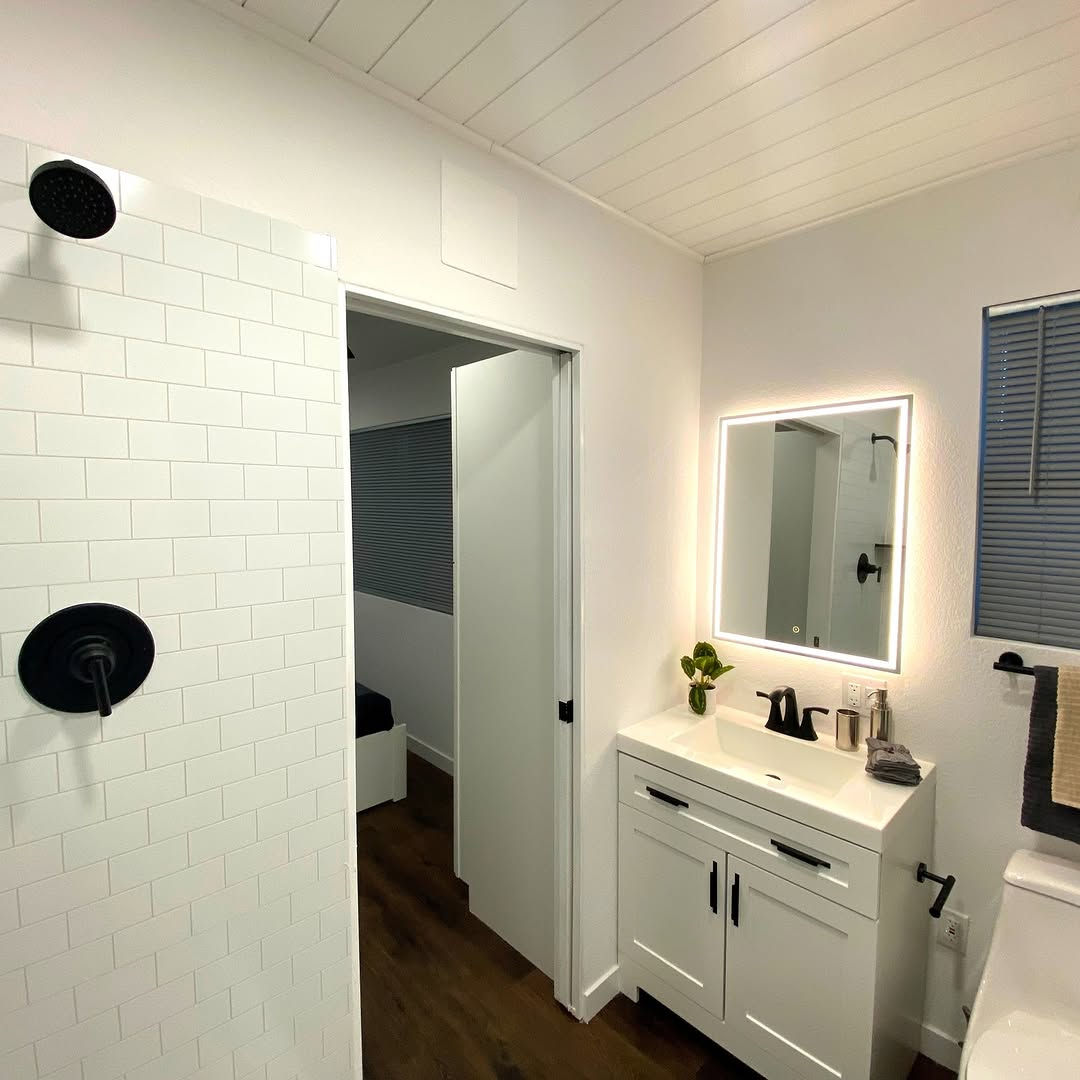 40ft (12m) Luxury Studio Container | Modern Modular Living Unit
