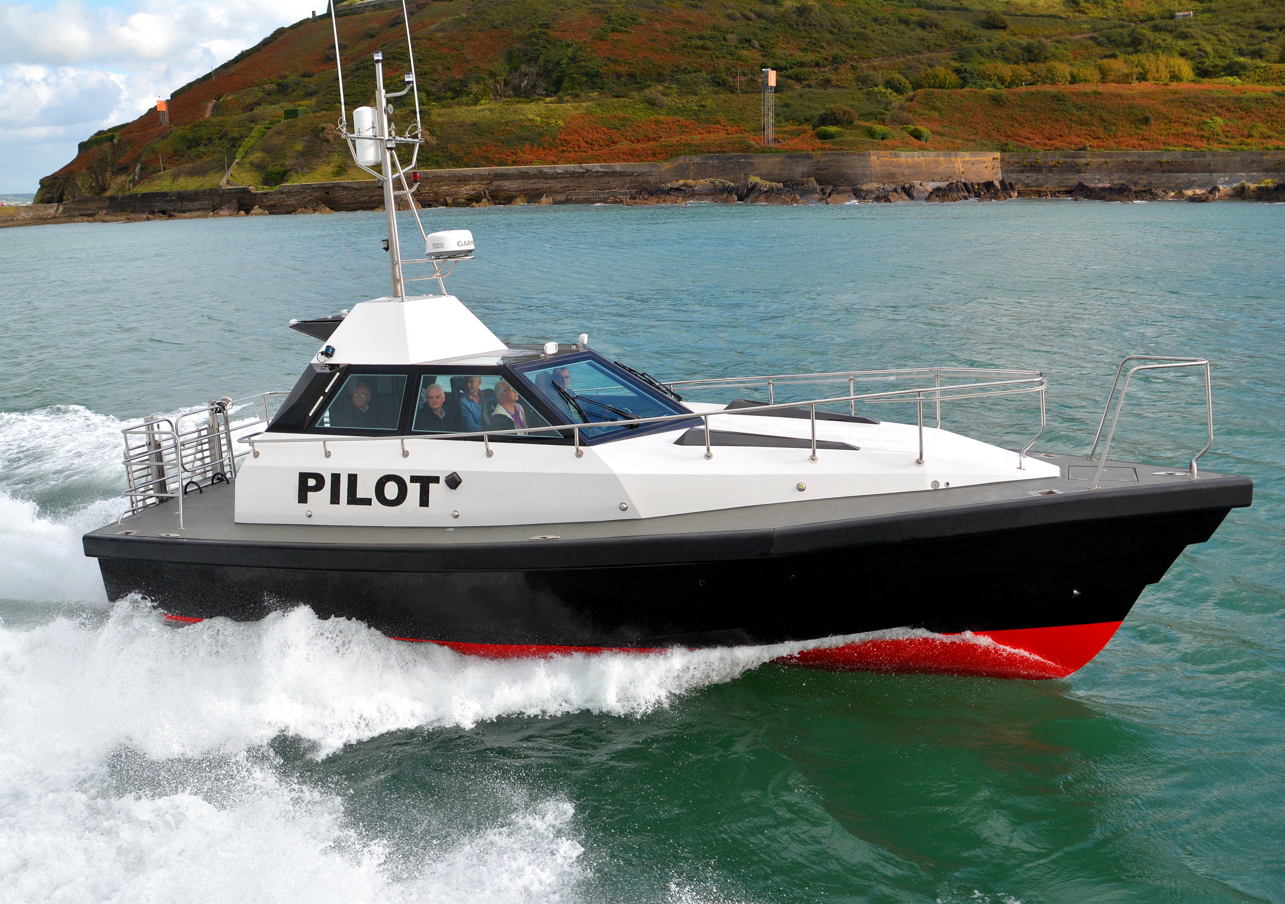 Barracuda 11m Pilot safehavenmarine