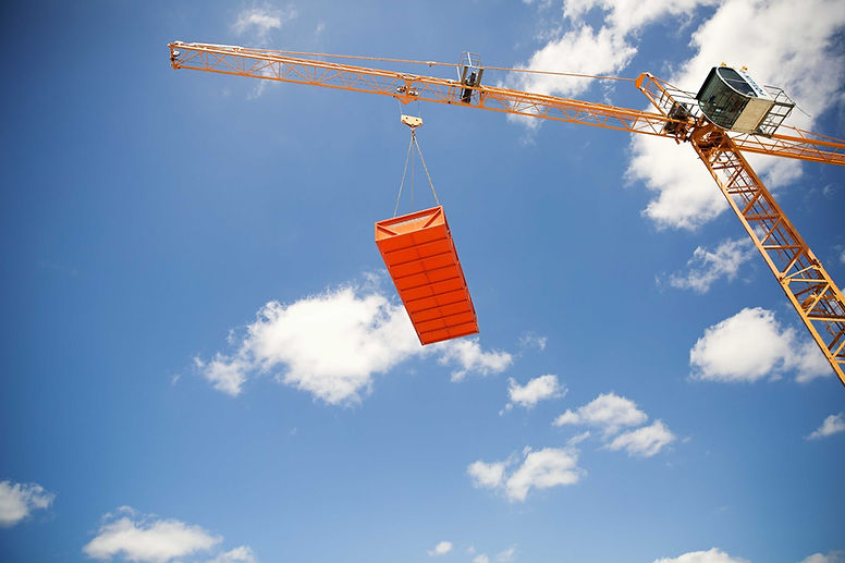 0T2A2565%20Tower%20crane%20looking%20up%