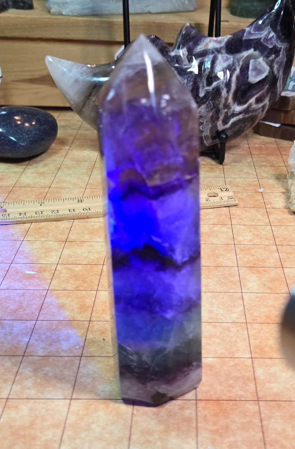 Thumbnail: Rainbow fluorite tower