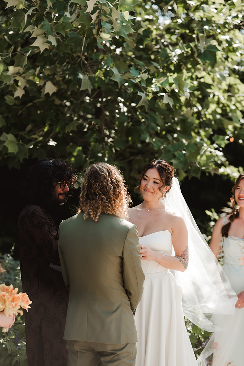 Modern elegant San Antonio wedding photographer at Ivy Hall
