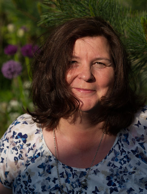 Isabella Hierzegger – Leiterin für spirituelle Rückführungen ins Vorleben und Zwischenleben, Begleiterin auf deiner Seelenreise