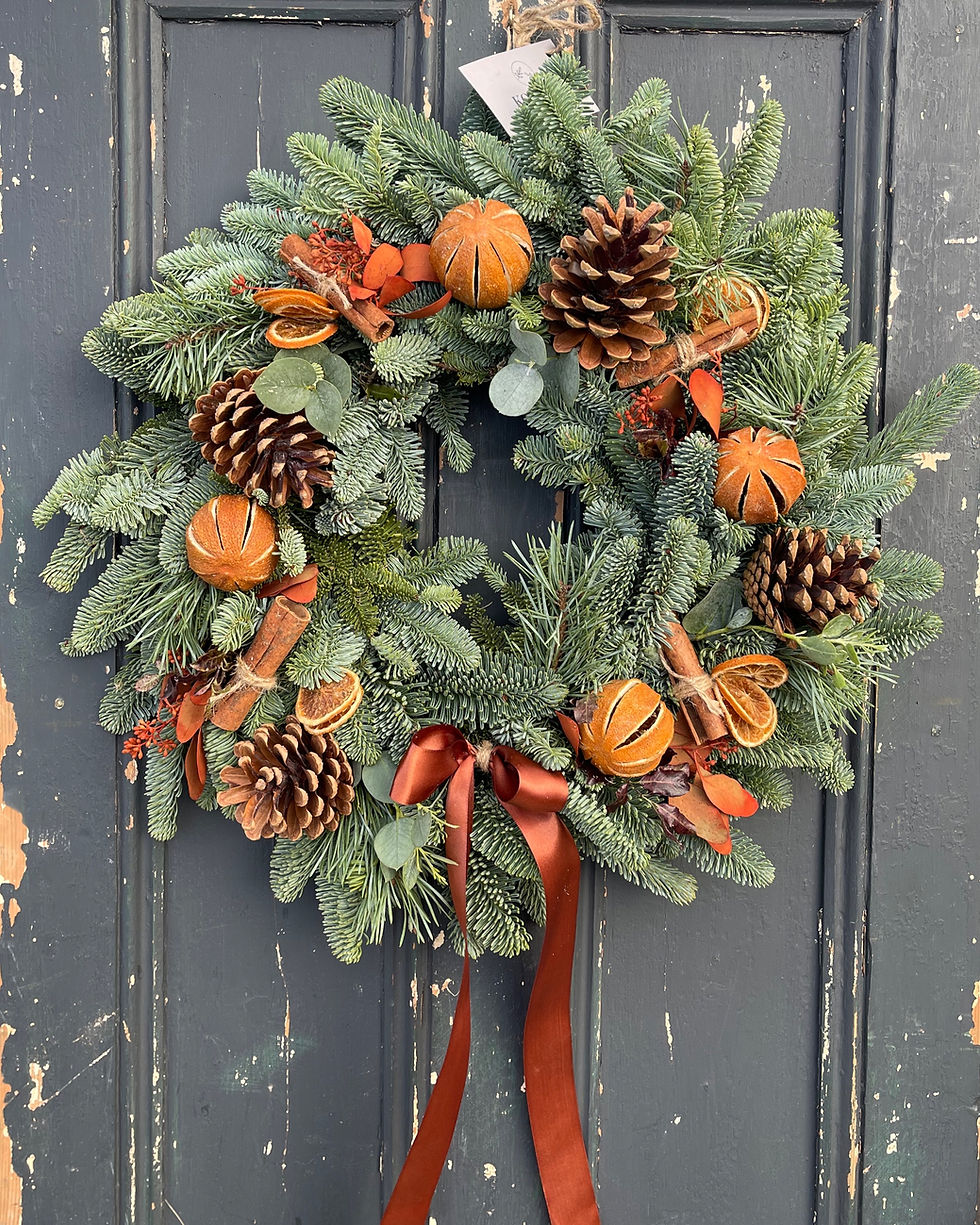 Winter Wreath Workshop @ Bench La Cave 10.12.25