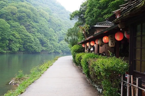 arashiyama river_edited.jpg